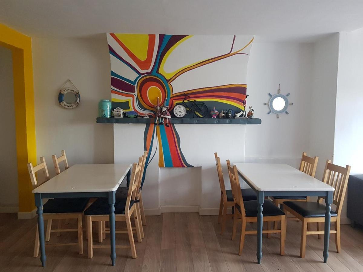Blue Room Hostel Newquay New Quay Exteriör bild