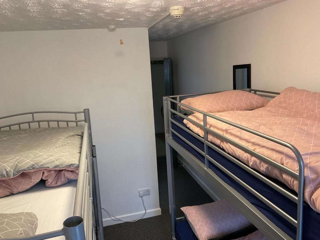Blue Room Hostel Newquay New Quay Exteriör bild