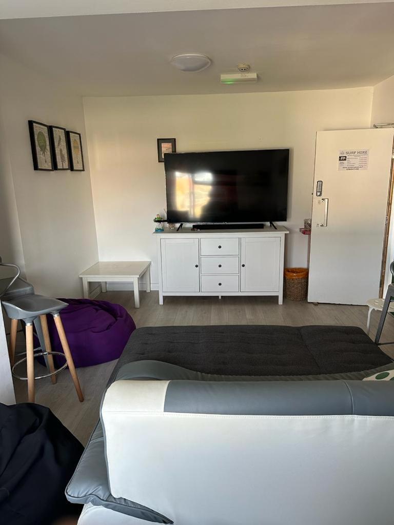 Blue Room Hostel Newquay New Quay Exteriör bild